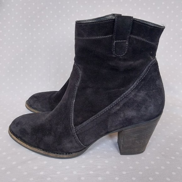 Paul Green Ankle Boots - the largest selection online Paul Green Jax Black Suede Western Style Ankle Boot